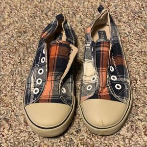 Crazy 8 Navy Plaid Slip-on shoes like converse 3